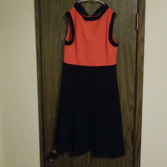 Enfocus dress - Picture 2 of 2